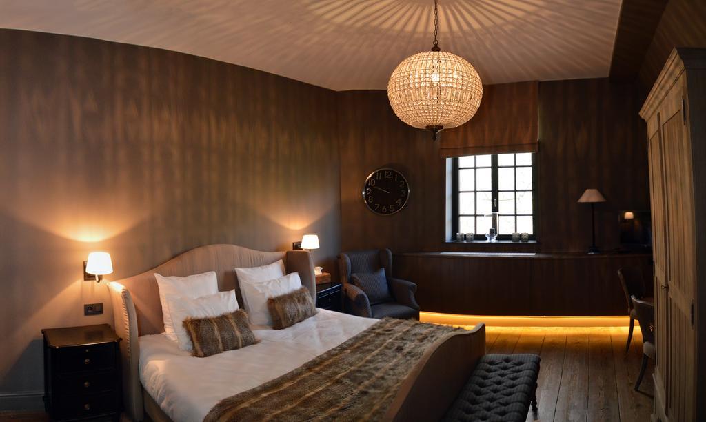Chateau Beausaint La-Roche-en-Ardenne Room photo
